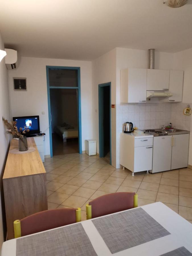 Apartments Sretna Gradac  Buitenkant foto